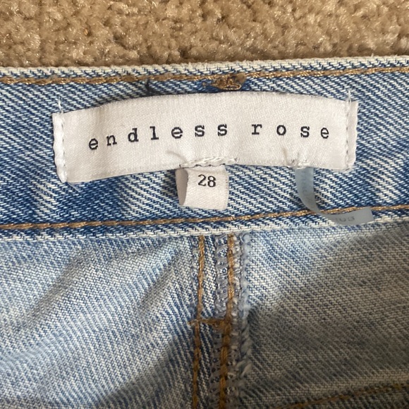 Endless rose boyfriend fit jeans with thigh slit size 28 - Picture 4 of 6